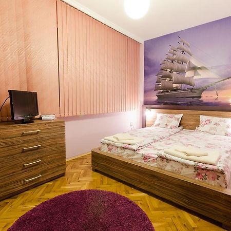 Sea Garden Plaza Apartment - Free Parking Burgas City Exteriér fotografie