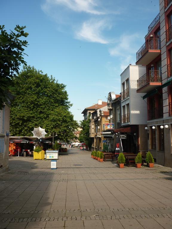 Sea Garden Plaza Apartment - Free Parking Burgas City Pokoj fotografie