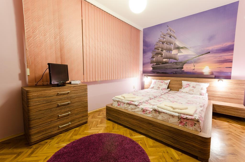Sea Garden Plaza Apartment - Free Parking Burgas City Exteriér fotografie