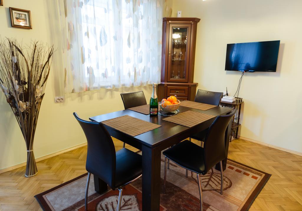 Sea Garden Plaza Apartment - Free Parking Burgas City Exteriér fotografie